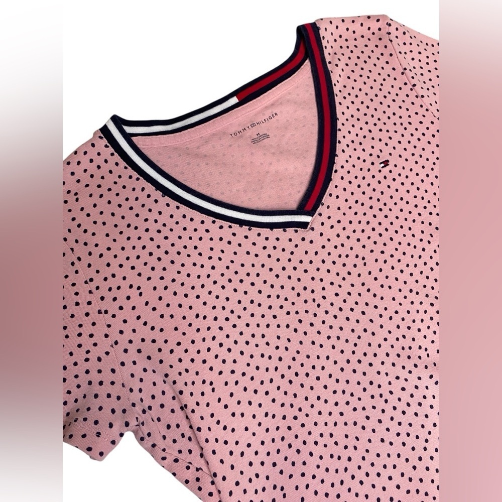 Tommy Hilfiger Fitted Baby Tee Women’s M Stretch Y2K Pink 90s Bratz Preppy
